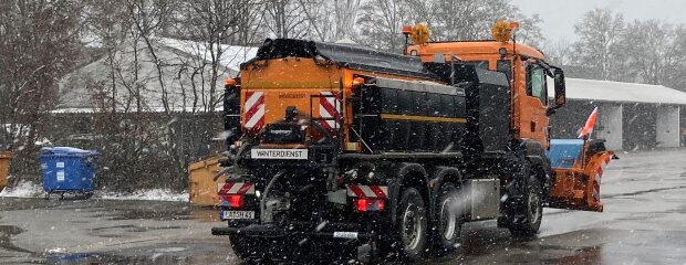 Die Straßenmeistereien sind bereit für den Winterdienst.